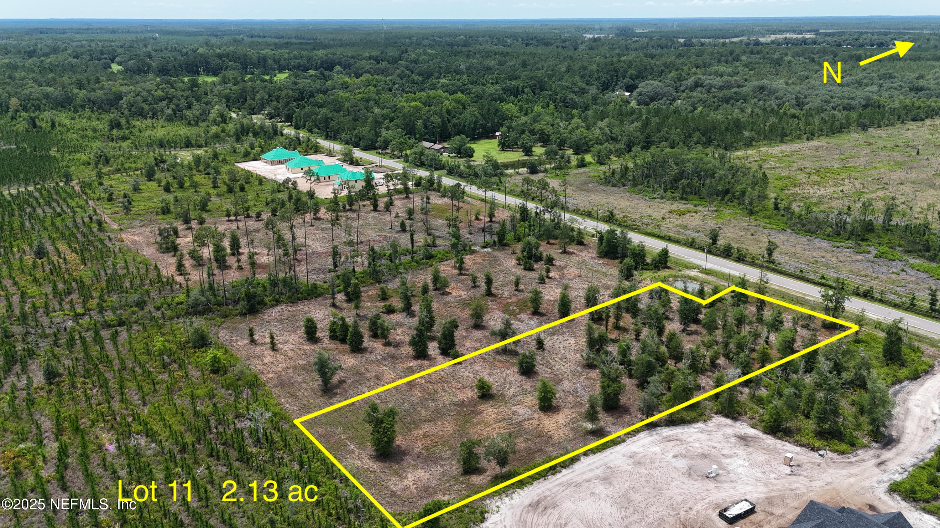 8623 Ford Road Bryceville, FL 32009 - Photo 3 of 10 a view of a balcony