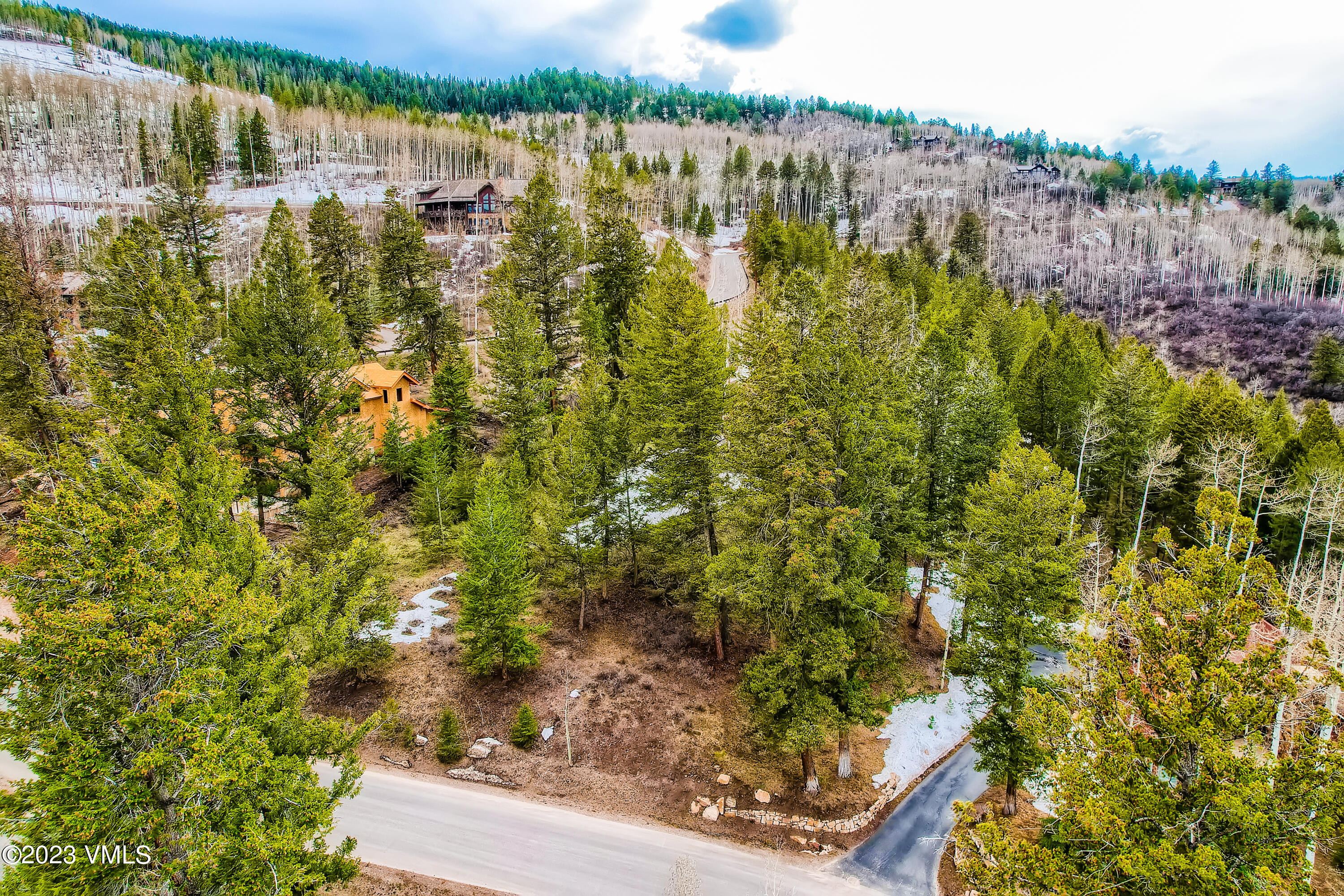 75 Red Draw Edwards, CO 81632 - Photo 2 of 11 a view of a lake with a house and outdoor space