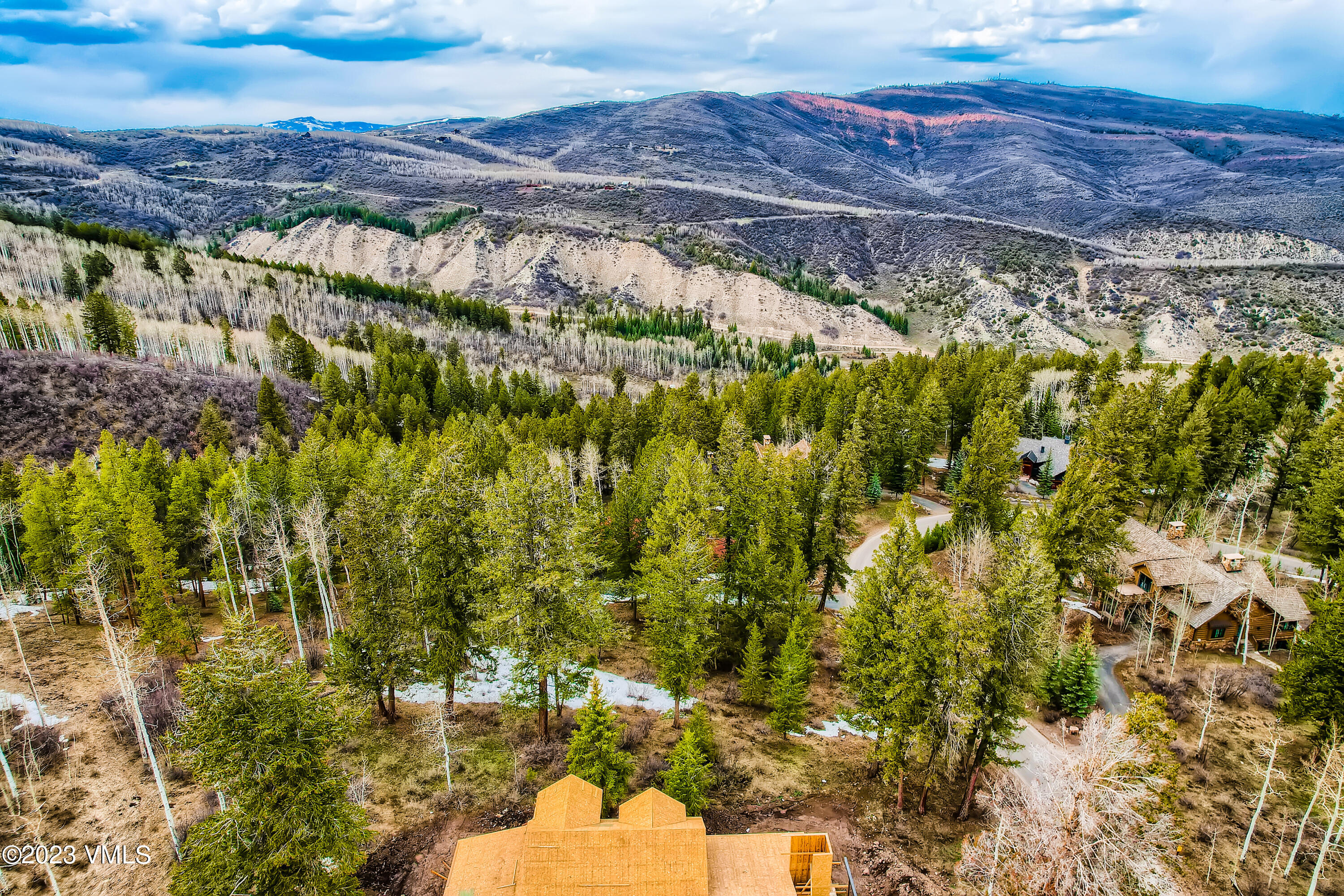 75 Red Draw Edwards, CO 81632 - Photo 3 of 11 a view of a city with a mountain