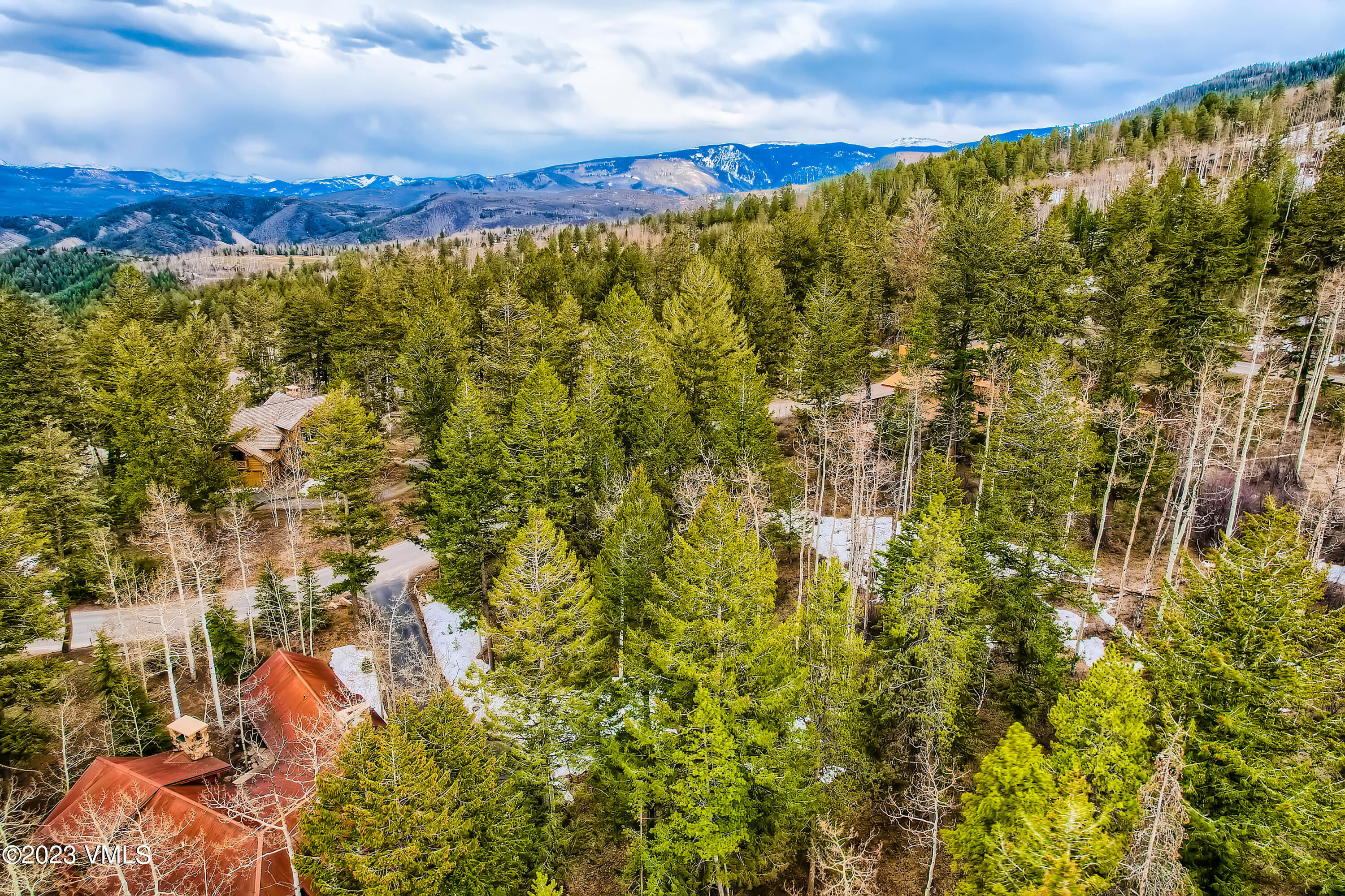 75 Red Draw Edwards, CO 81632 - Photo 4 of 11 a view of an outdoor space and a lake view