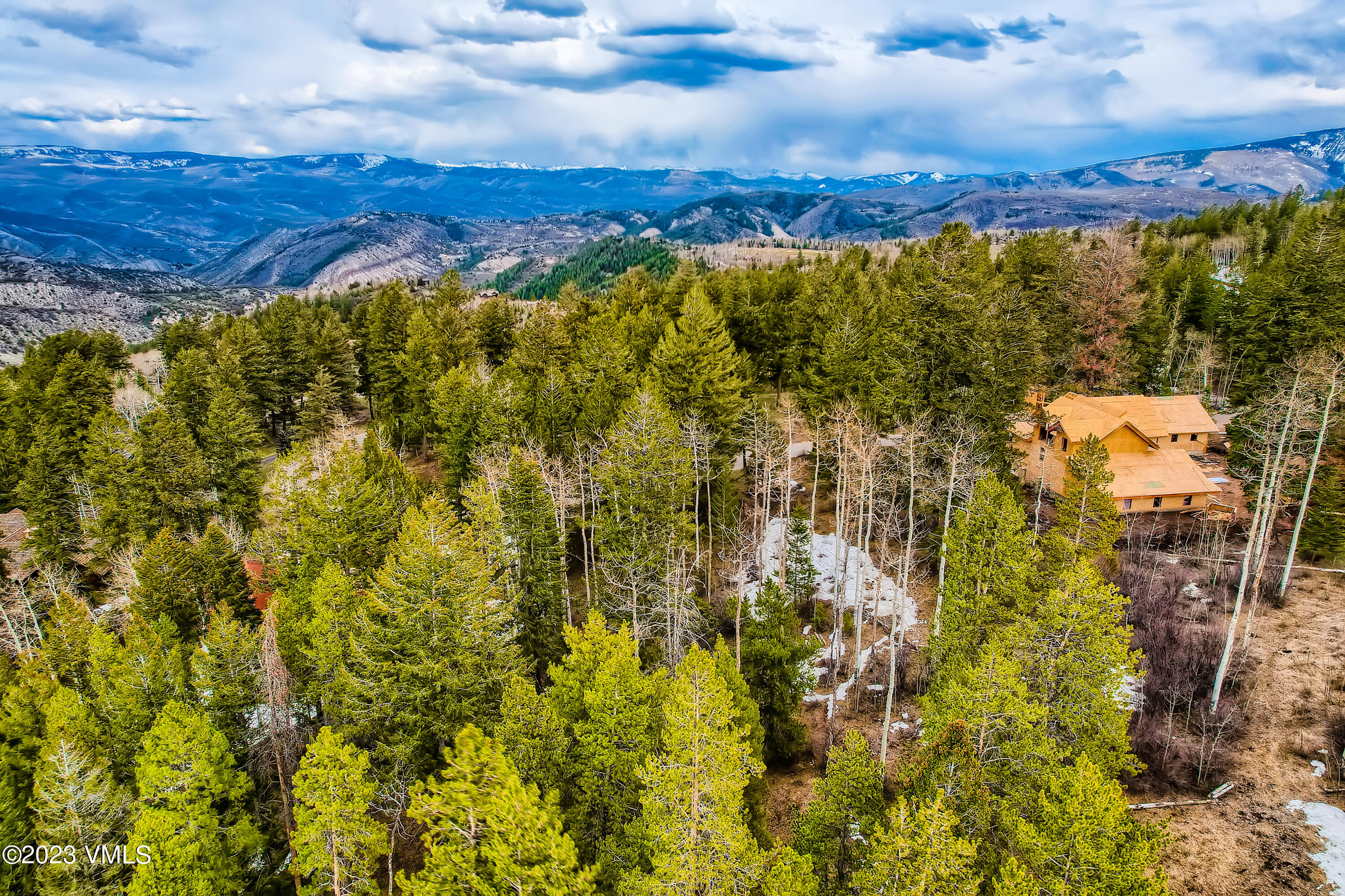 75 Red Draw Edwards, CO 81632 - Photo 9 of 11 a view of a city