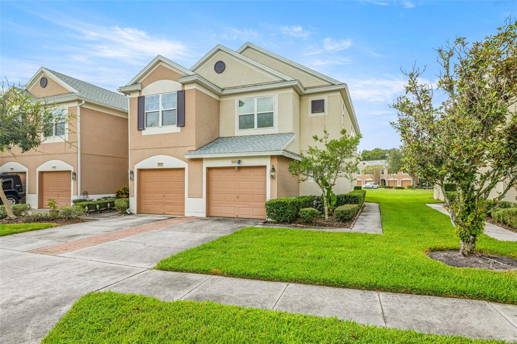 26628 Castleview Way Wesley Chapel, FL 33544 - Photo 1 of 39