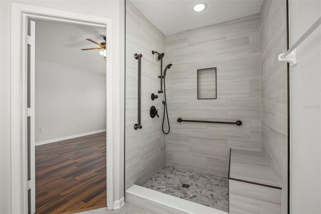 26628 Castleview Way Wesley Chapel, FL 33544 - Photo 19 of 39