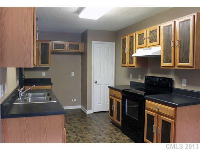 1212 Wehunt Store Road Cherryville, NC 28021 - Photo 5 of 16 Gallery Image 5