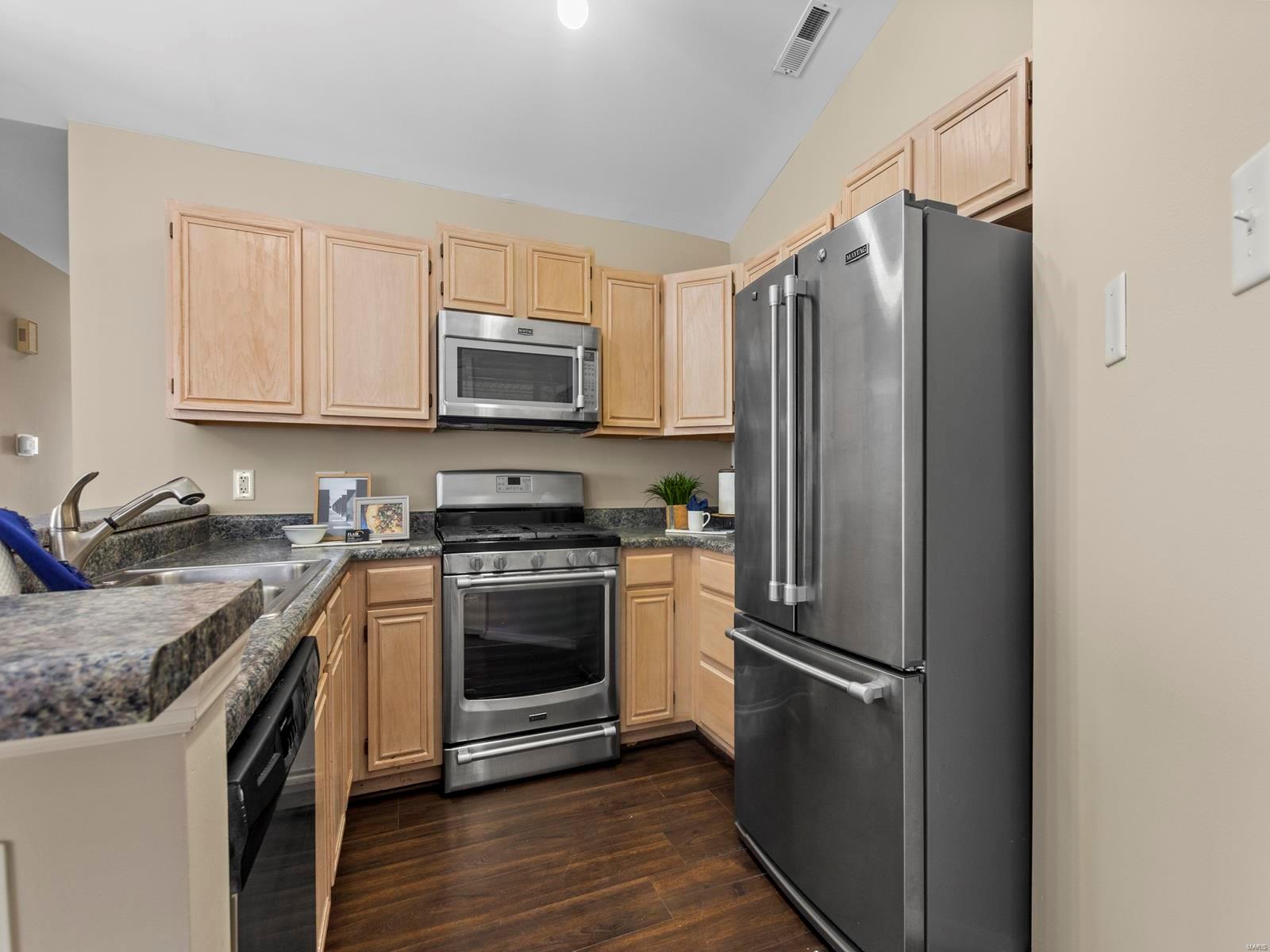 1500 Whispering Creek Drive, Unit D Ballwin, MO 63021 - Photo 8 of 21