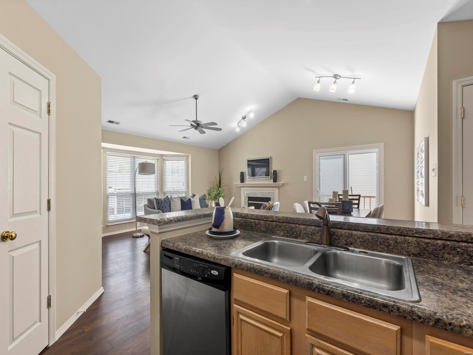 1500 Whispering Creek Drive, Unit D Ballwin, MO 63021 - Photo 10 of 21