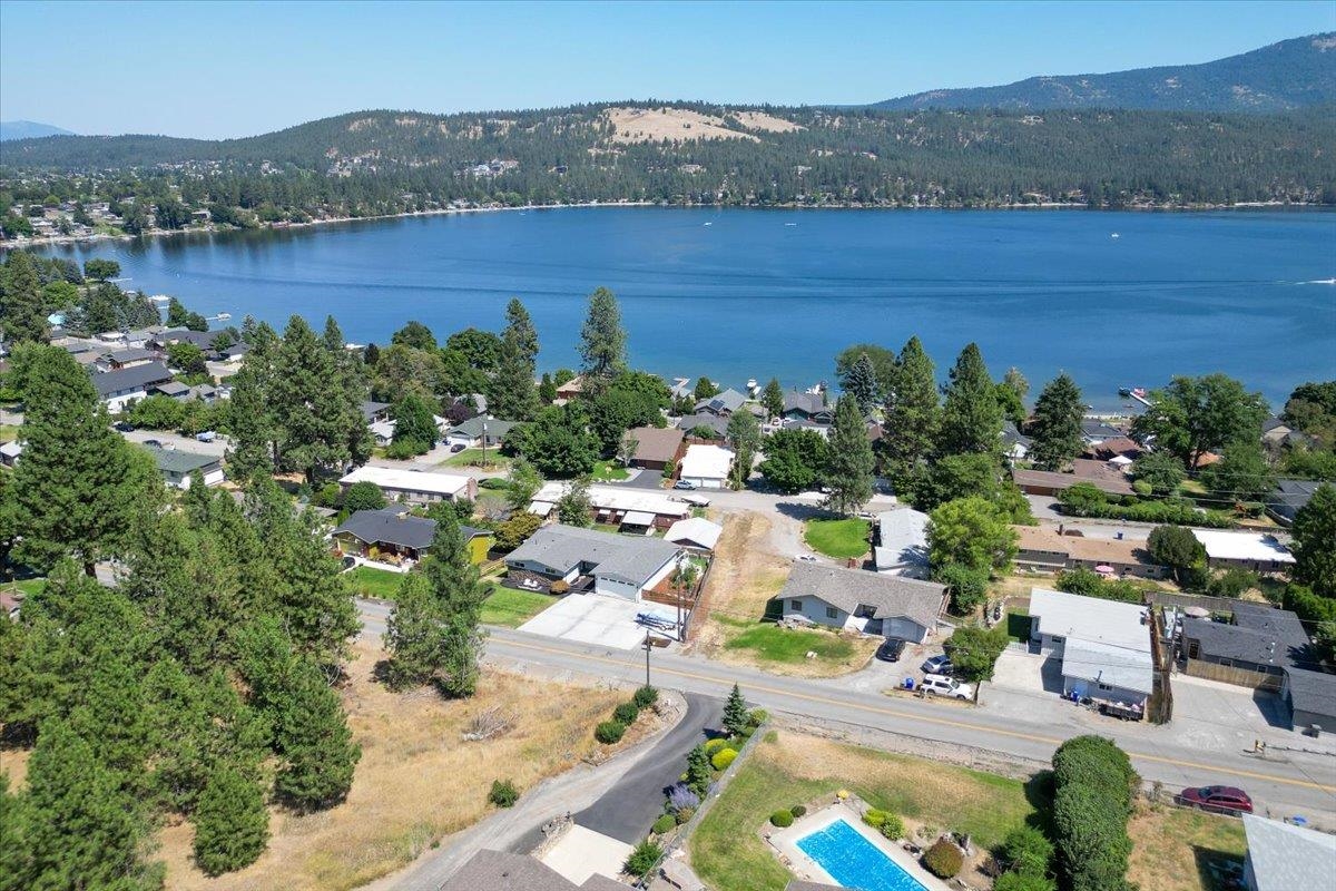 1029 South Garry Road Liberty Lake, WA 99019 - Photo 4 of 28 Gallery Image 4
