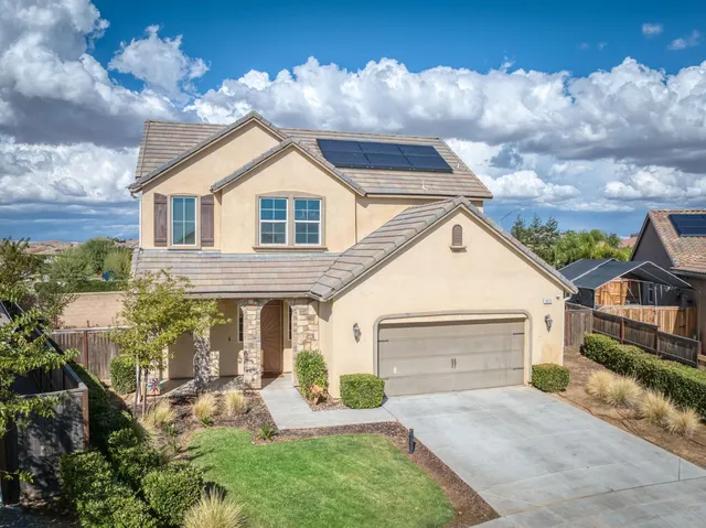 front view of house with a yard