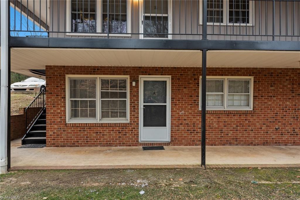1101 Robinhood Road, Unit A High Point, NC 27262 - Photo 1 of 14 Gallery Image 1