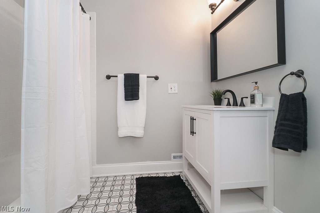 7104 Broadview Road Cleveland, OH 44134 - Photo 22 of 35