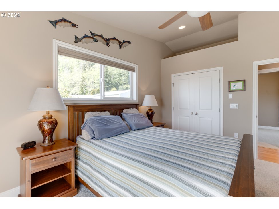 303 8th Street Garibaldi, OR 97118 - Photo 13 of 44 Gallery Image 13