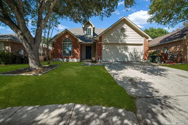 $1,795 | 1028 Gate Creek Lane, Schertz, TX 78154