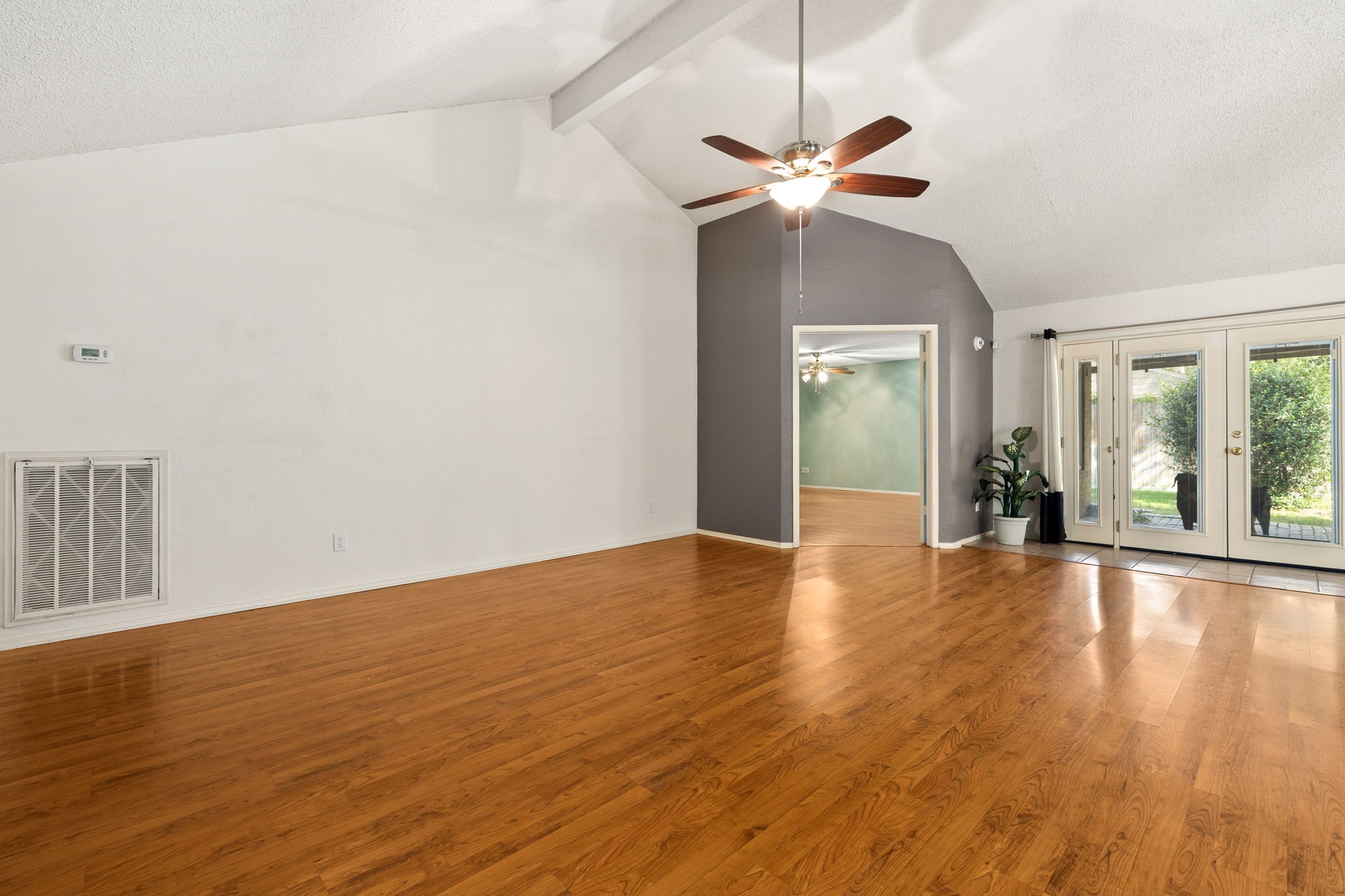 2811 Whispering Springs Drive Spring, TX 77373 - Photo 8 of 31