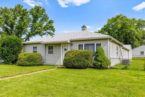 $200,000 | 3618 Shawnee Drive, Kansas City, KS 66106
