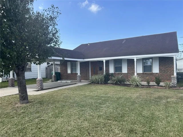 $1,800 | 4005 Beech Street, Marrero, LA 70072