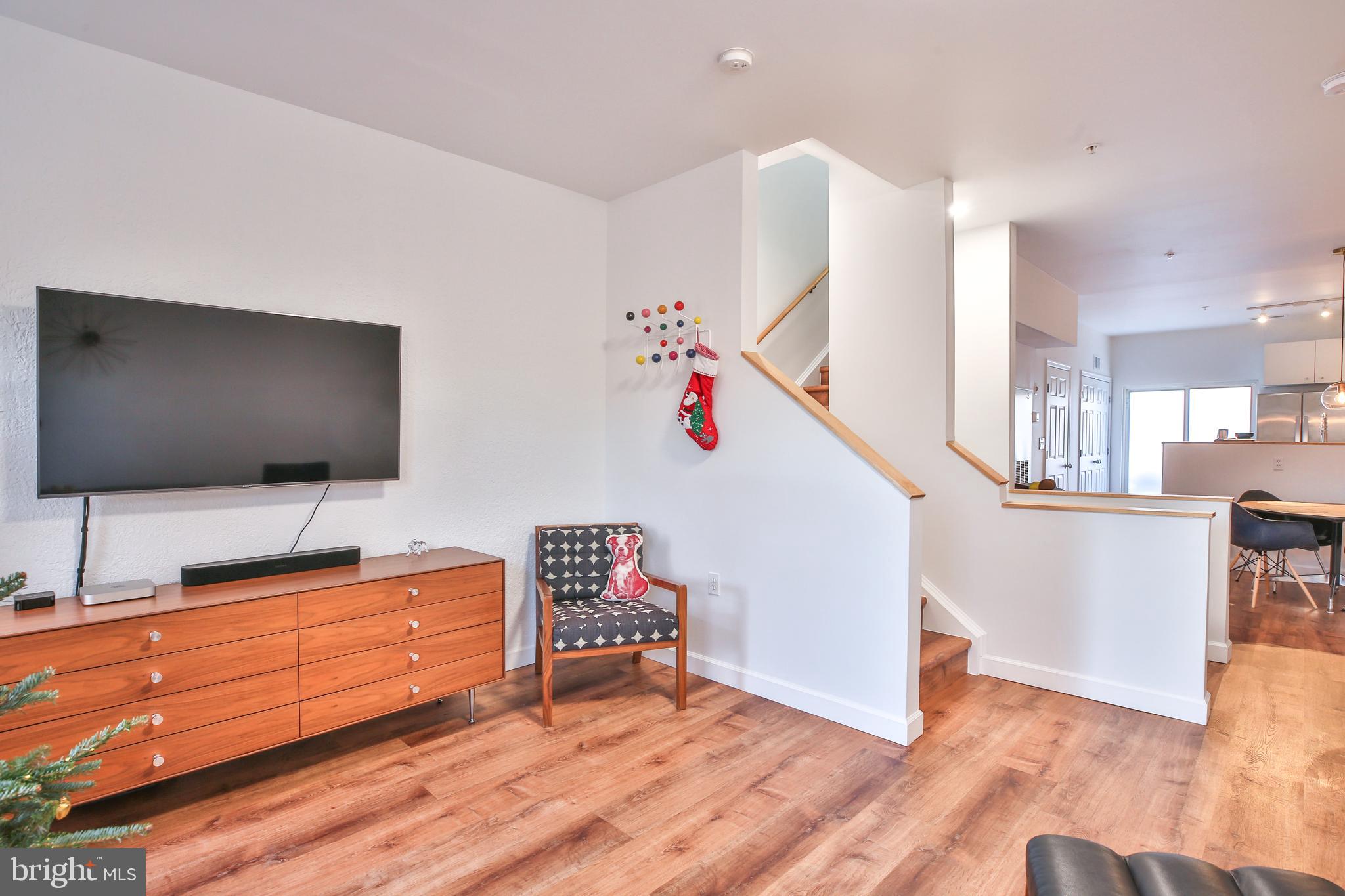 42439 Rockrose Square Ashburn, VA 20148 - Photo 12 of 28