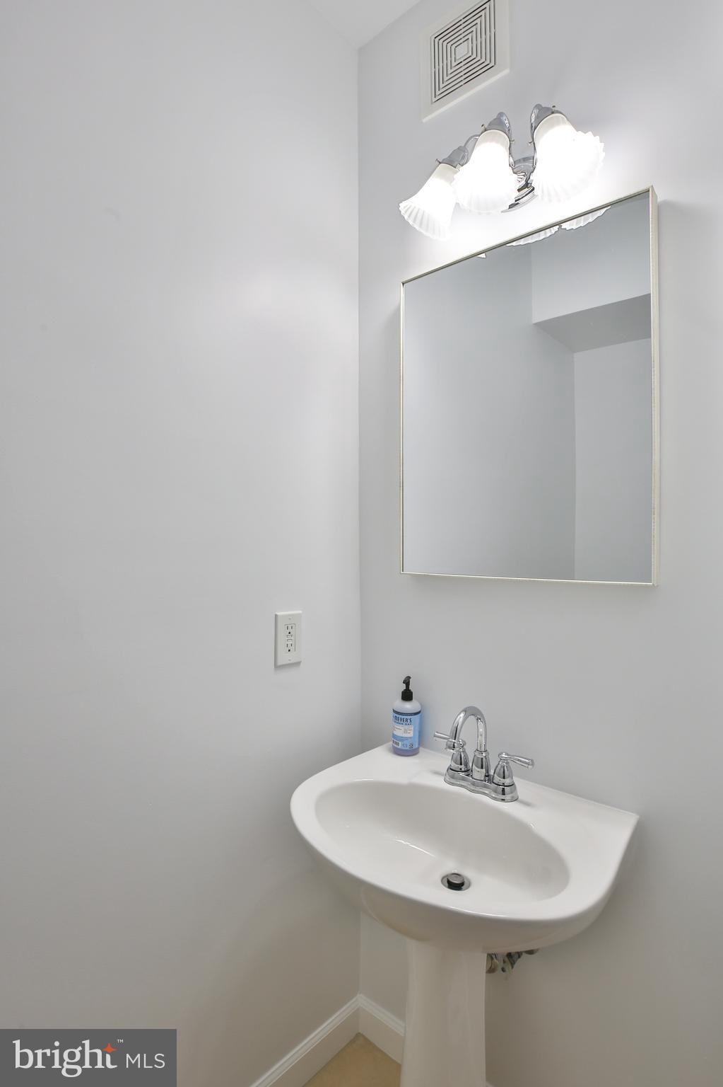 42439 Rockrose Square Ashburn, VA 20148 - Photo 22 of 28