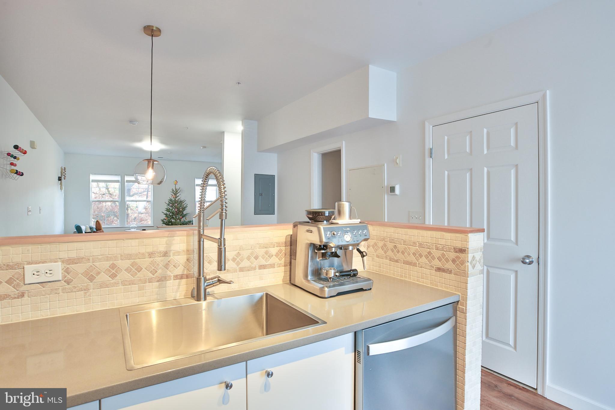 42439 Rockrose Square Ashburn, VA 20148 - Photo 5 of 28