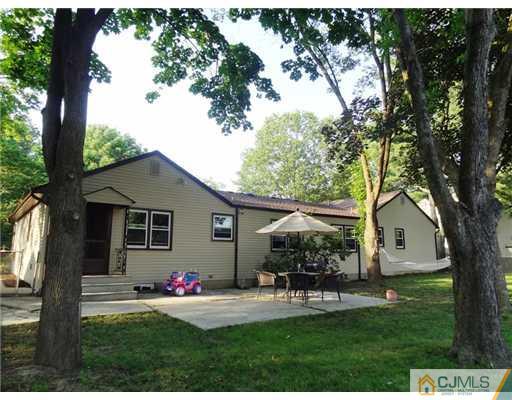 12 Academic Road East Brunswick, NJ 08816 - Photo 17 of 20 Gallery Image 17