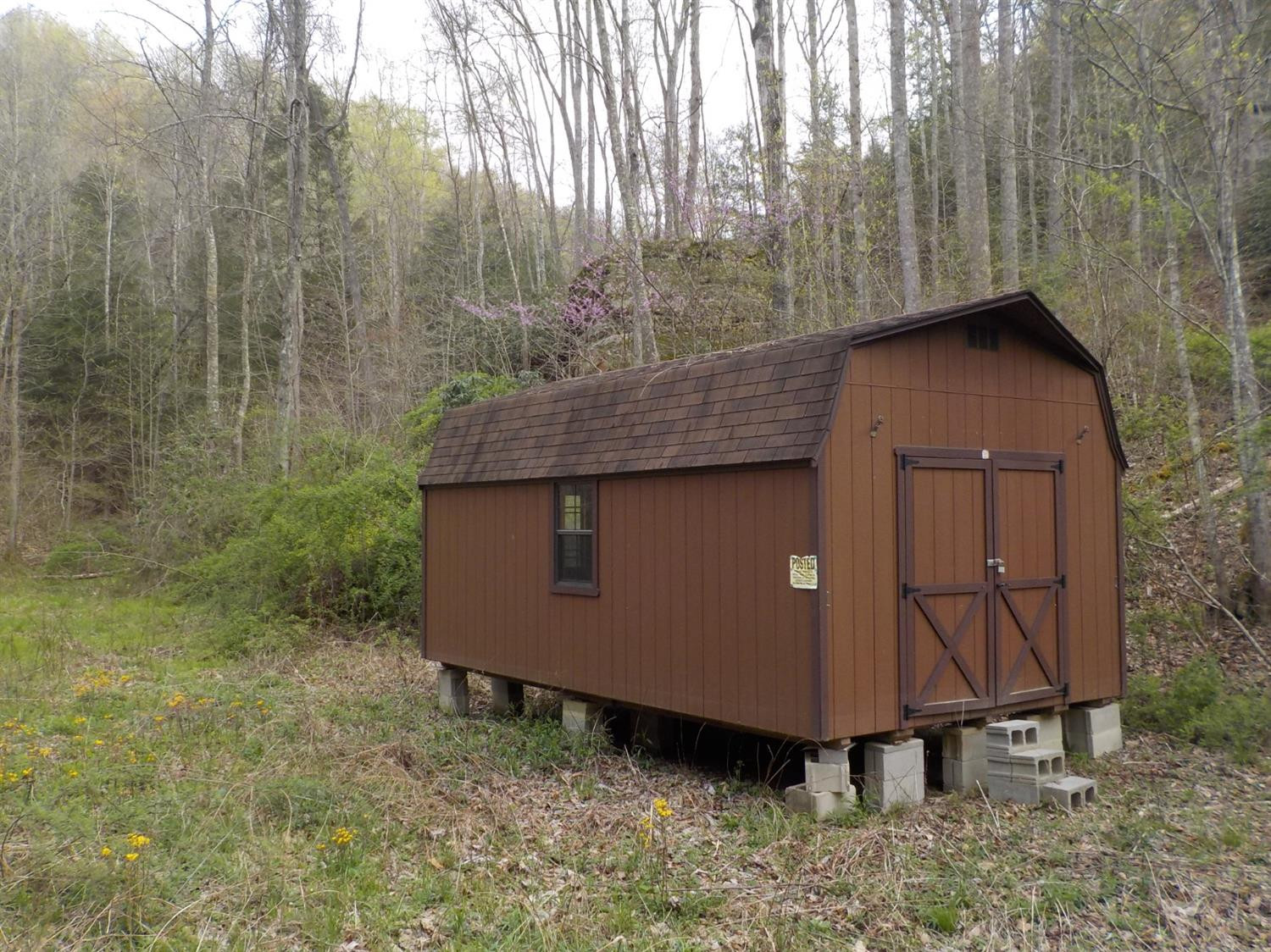 1 Rolling Hills Road Wellington, KY 40387 - Photo 2 of 13 Photo 2
