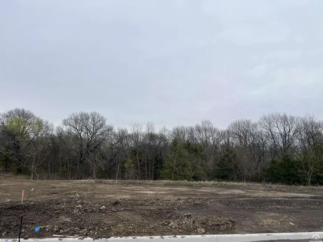 $62,000 | B2-l21 Glenn Court, Baldwin City, KS 66006