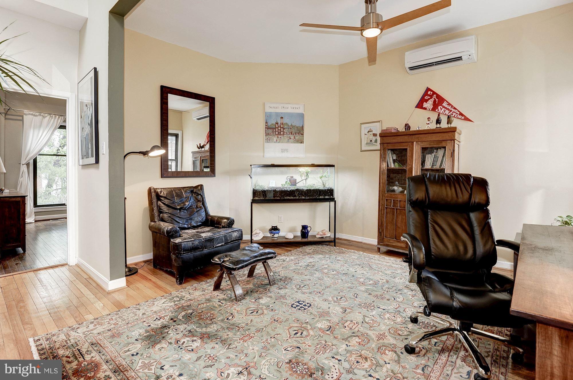 1318 Riggs Street Northwest Washington, DC 20009 - Photo 19 of 30 Upper-level Den