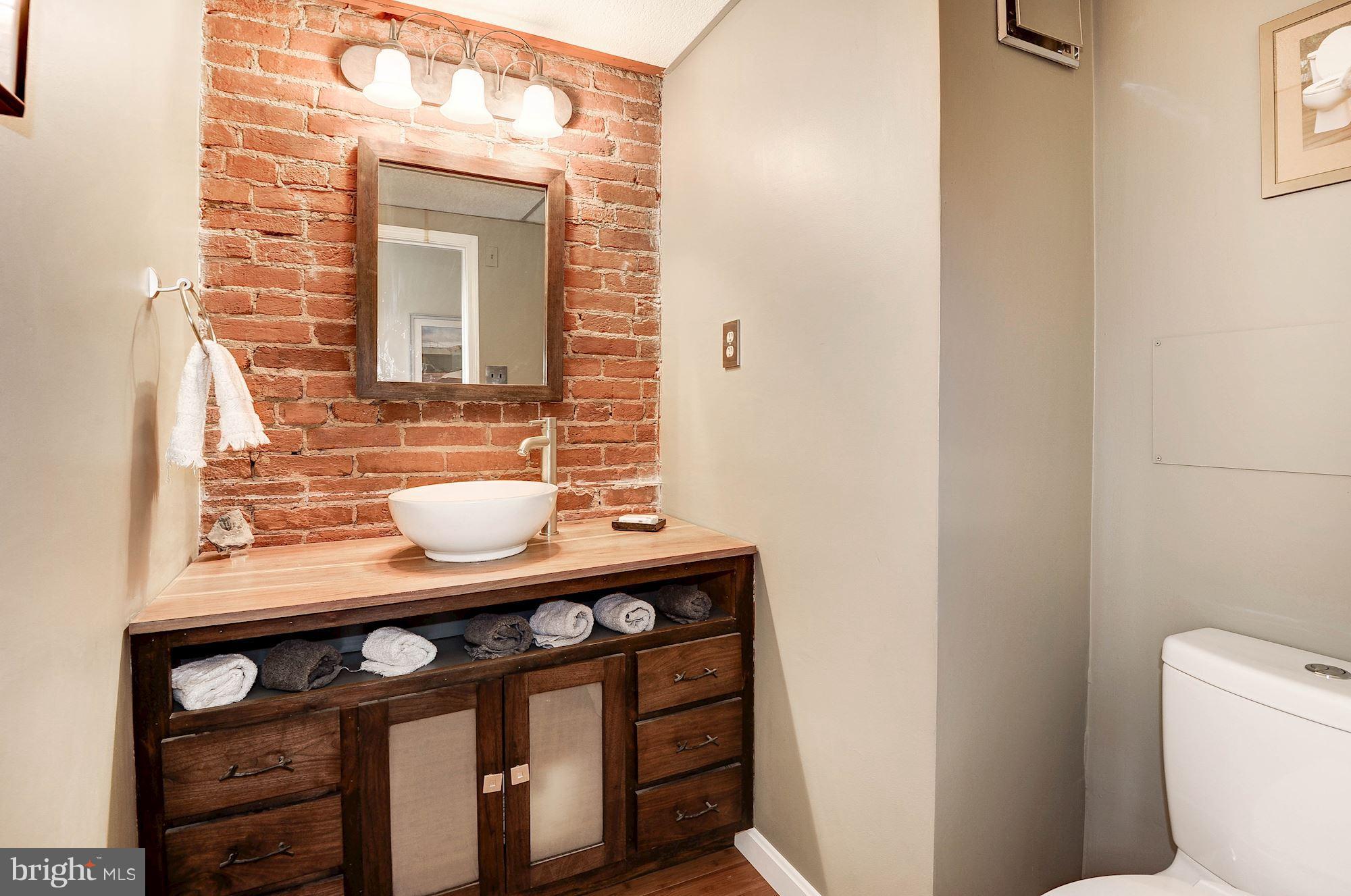 1318 Riggs Street Northwest Washington, DC 20009 - Photo 9 of 30 Main Level Powder Room