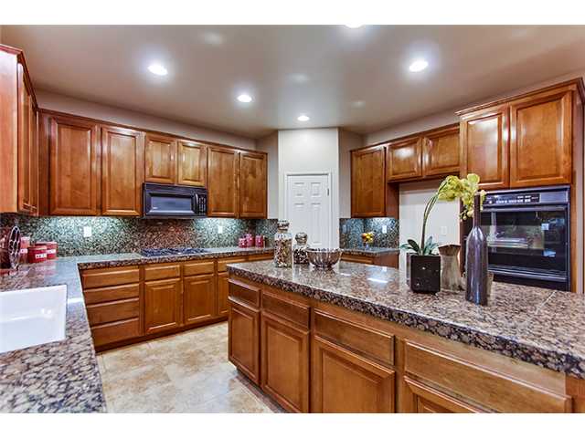 935 Merced River Road Chula Vista, CA 91913 - Photo 8 of 25