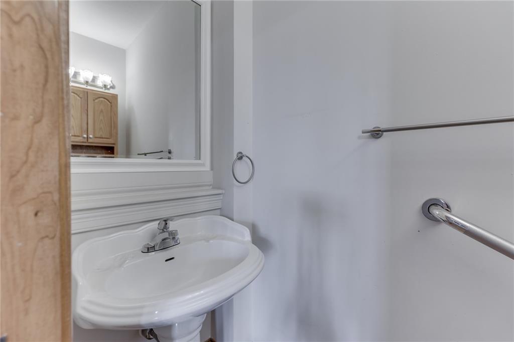 1892 Berry Road Greenwood, IN 46143 - Photo 23 of 46 Gallery Image 23