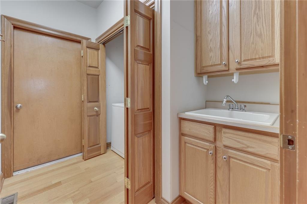 1892 Berry Road Greenwood, IN 46143 - Photo 24 of 46 Gallery Image 24