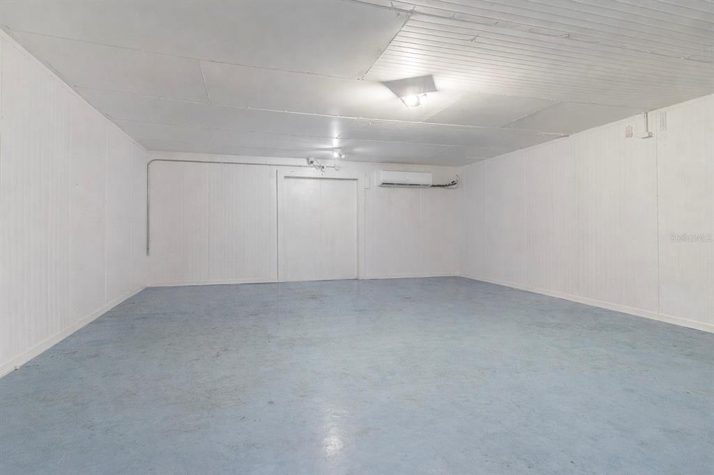40945 Beach Road Eustis, FL 32736 - Photo 21 of 49 Gallery Image 21