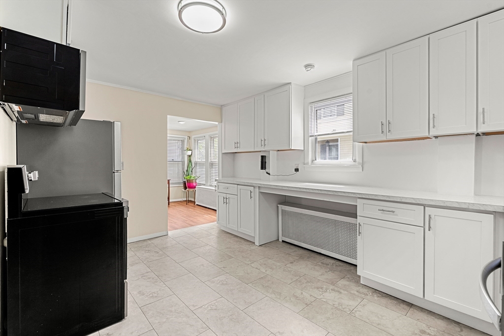 5 Morrill Place Lynn, MA 01902 - Photo 6 of 23