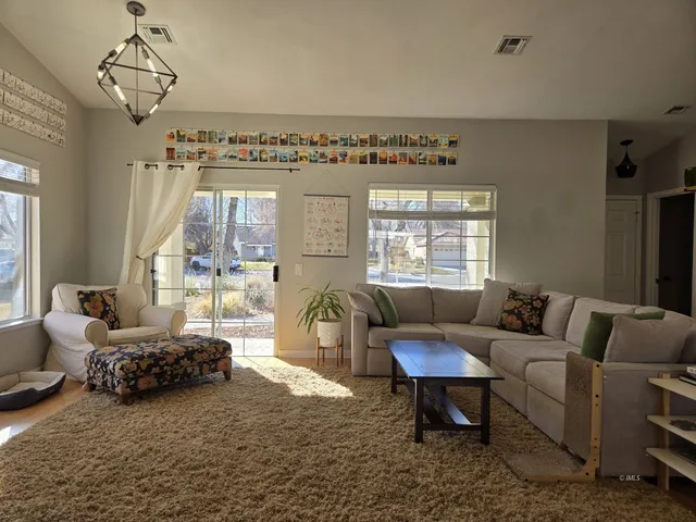 $634,500 | 2361 Hopi Circle, Bishop, CA 93514