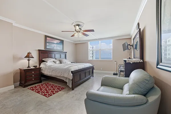 $8,000 | 3450 South Ocean Boulevard, Unit 517, Palm Beach, FL 33480