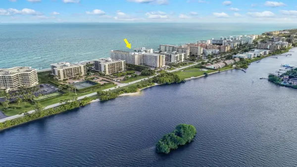 $8,000 | 3450 South Ocean Boulevard, Unit 517, Palm Beach, FL 33480