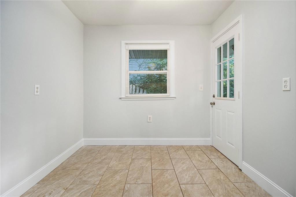 1686 Derrill Drive Decatur, GA 30032 - Photo 12 of 26