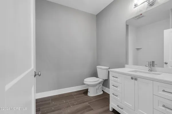 $3,050 | 33 Union Avenue, Unit 301, Manasquan, NJ 08736