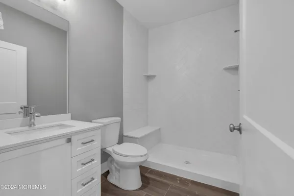 $3,050 | 33 Union Avenue, Unit 301, Manasquan, NJ 08736