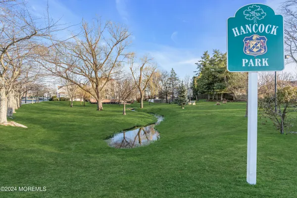 $3,050 | 33 Union Avenue, Unit 301, Manasquan, NJ 08736