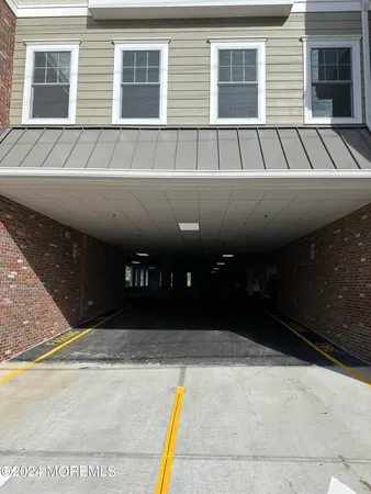 $3,050 | 33 Union Avenue, Unit 301, Manasquan, NJ 08736