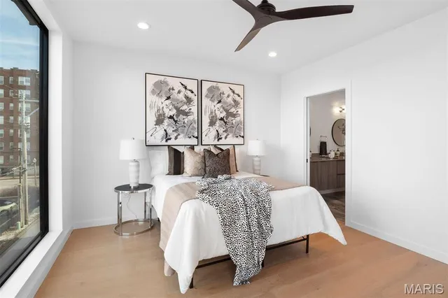 $699,000 | 215 North Sarah Street, Unit 13, St. Louis, MO 63108