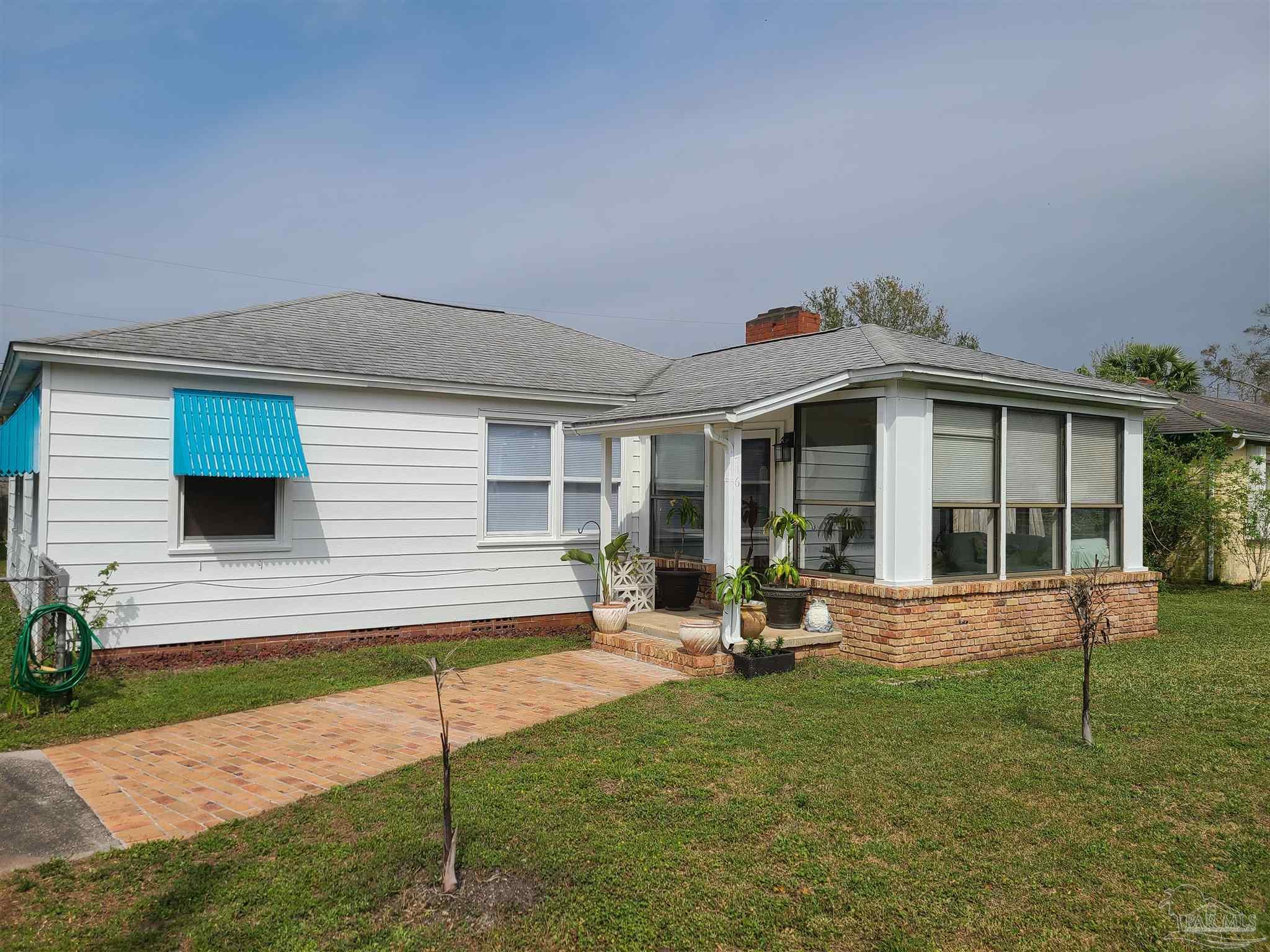 416 Gibbs Road Pensacola, FL 32507 - Photo 1 of 33