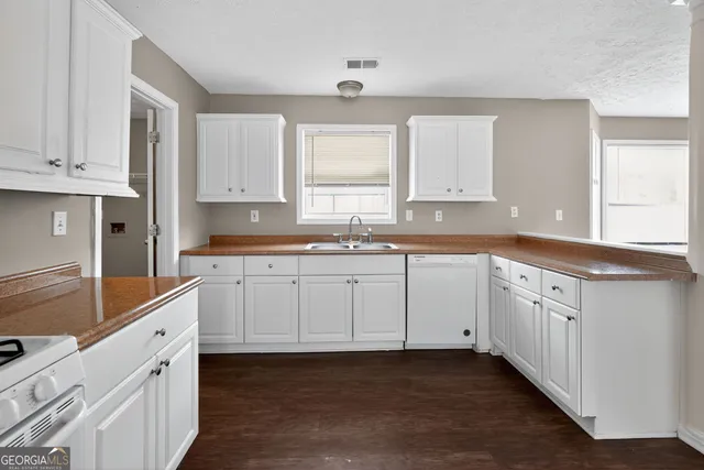 $294,900 | 2391 Harmony Ridge Court, Lithonia, GA 30058