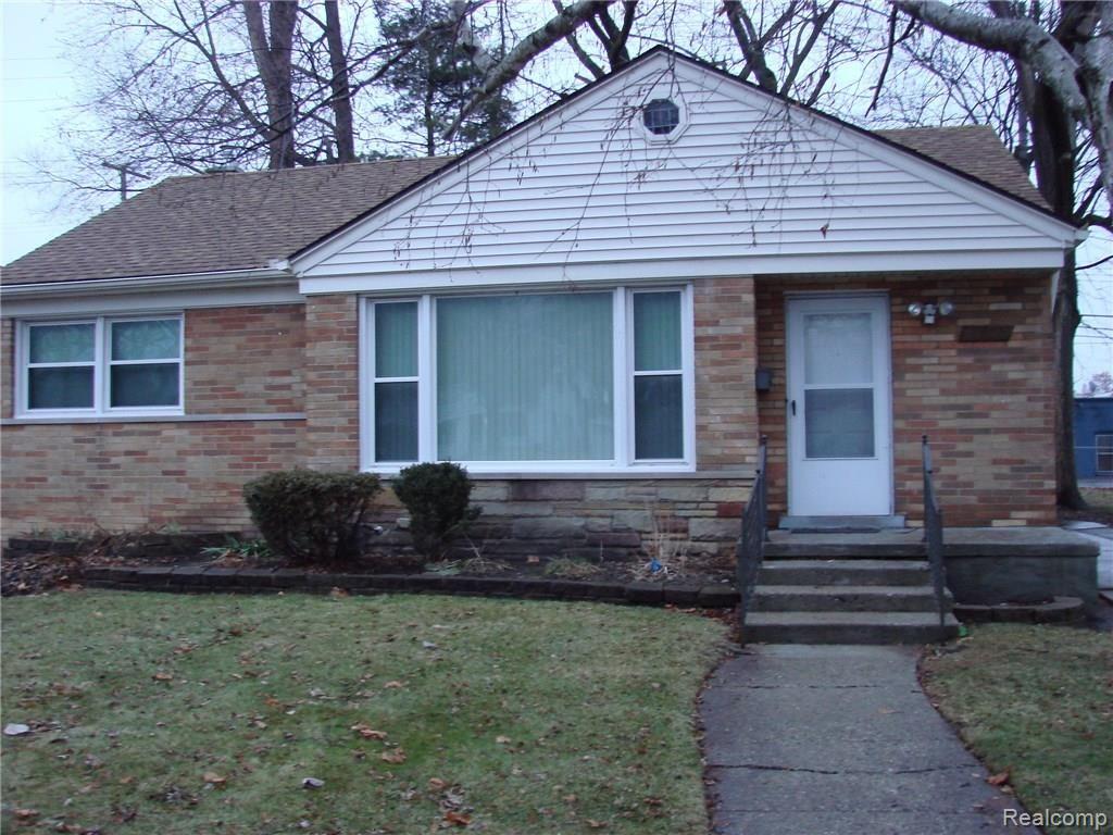 24720 Ridgedale Street Oak Park, MI 48237 - Photo 3 of 31