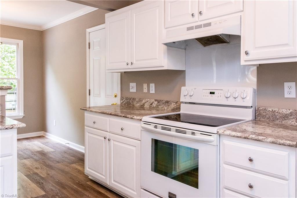 1250 Hanford Hills Road Graham, NC 27253 - Photo 10 of 29 Gallery Image 10
