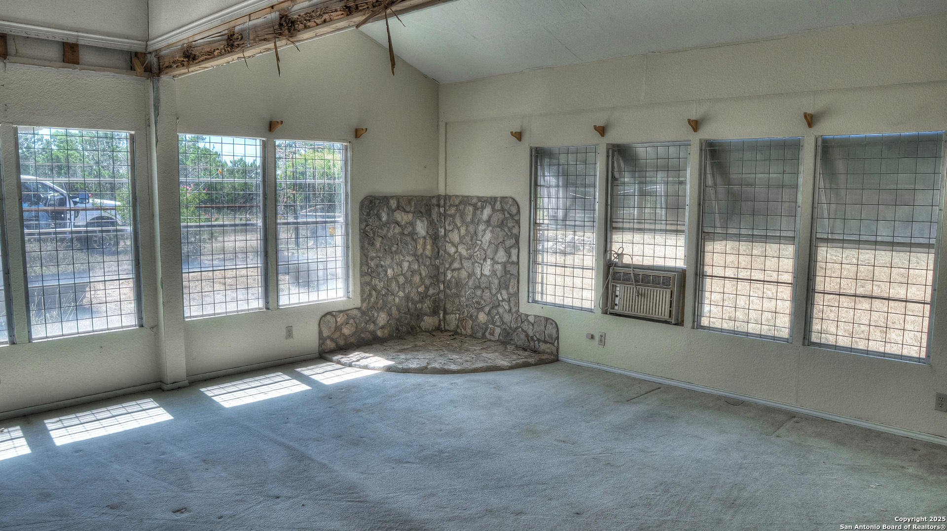 227 Mitchell Ranch Road Camp Wood, TX 78833 - Photo 11 of 72