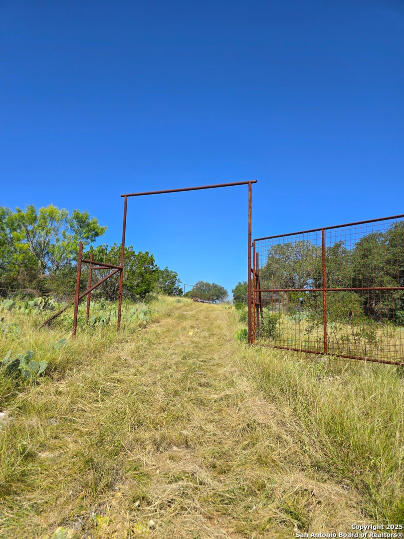 227 Mitchell Ranch Road Camp Wood, TX 78833 - Photo 20 of 72