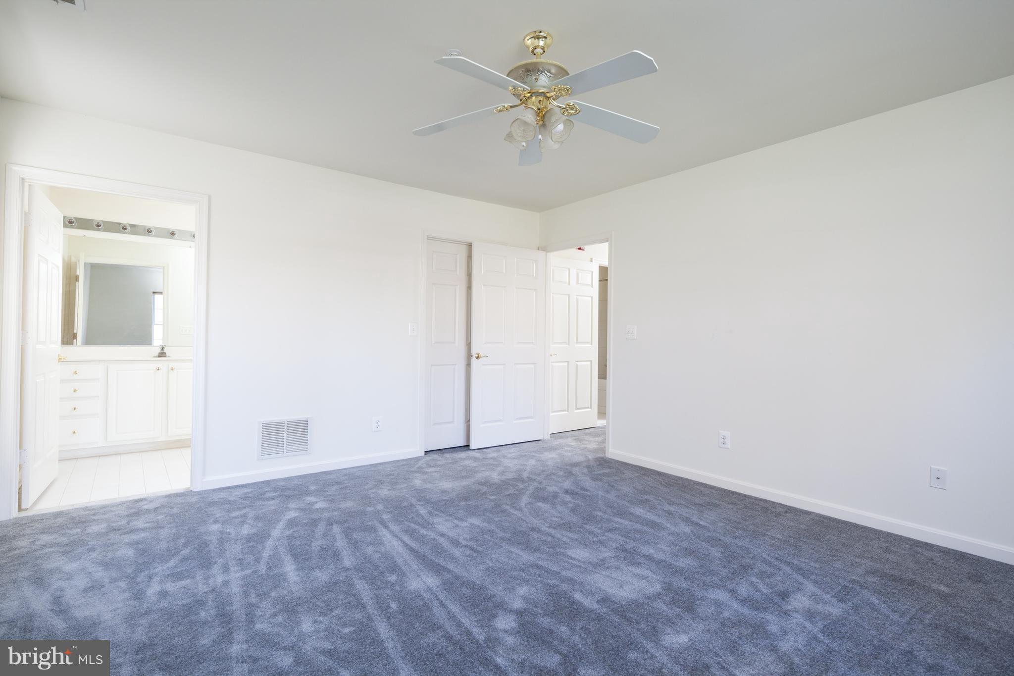 12340 Rosslare Ridge Road, Unit 101 Lutherville-Timonium, MD 21093 - Photo 12 of 14 Bedroom (Master)