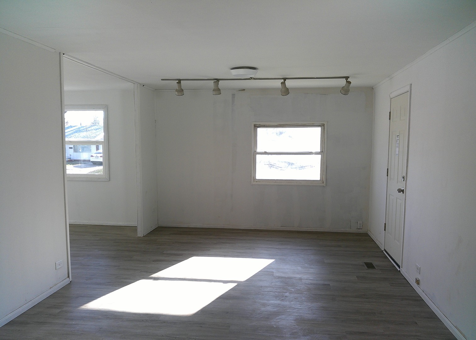 1507 Thornton Drive Champaign, IL 61821 - Photo 3 of 16 a view of a window in an empty room