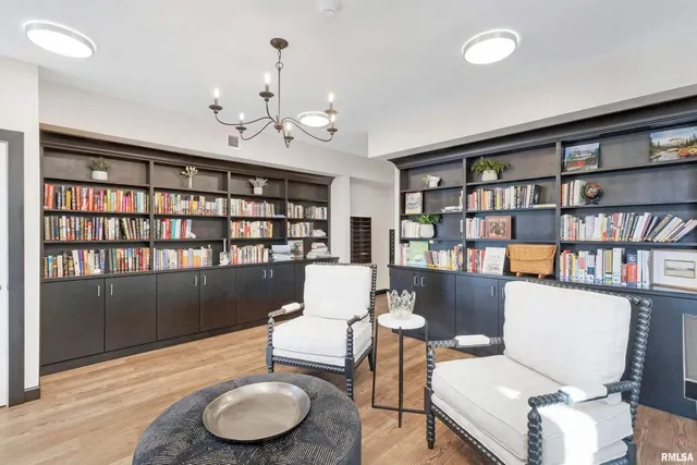 $159,000 | 2592 Middle Road, Unit 218, Bettendorf, IA 52722